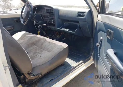 1992 Toyota Pickup 1/2 Ton Short Wheelbase from USA, damaged, VIN JT4RN81A0N0090921